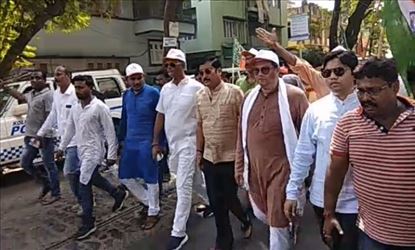 বিজেপির গান্ধী সংকল্প যাত্রা, প্রথম মিছিলে হাঁটলেন সব্যসাচী দত্ত